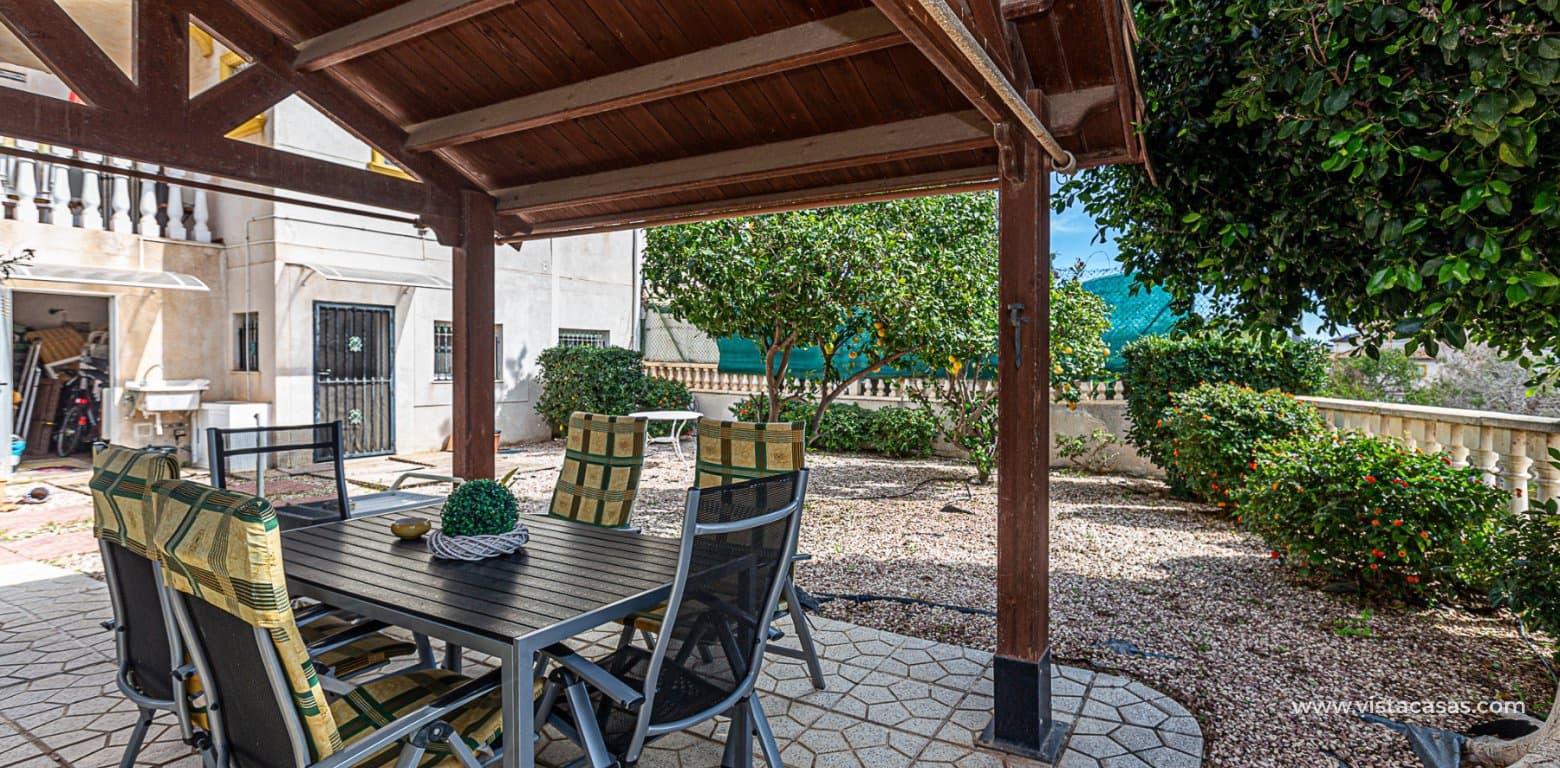 3 makuuhuone Omakotitalo myytävänä paikassa Playa Flamenca - 225 000 € (Ref: 9060740)