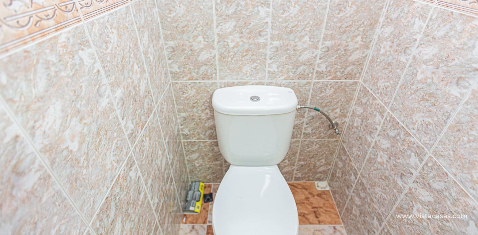 3 makuuhuone Omakotitalo myytävänä paikassa Playa Flamenca - 225 000 € (Ref: 9060740)