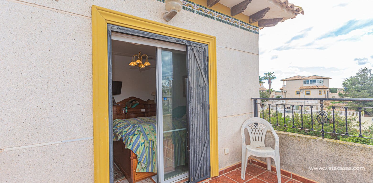 3 makuuhuone Omakotitalo myytävänä paikassa Playa Flamenca - 225 000 € (Ref: 9060740)