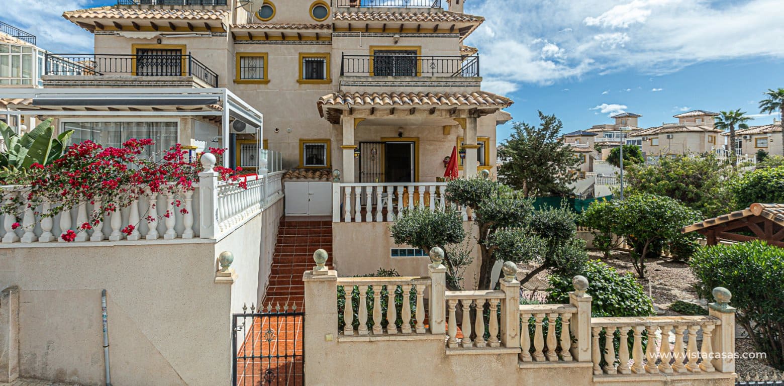 3 makuuhuone Omakotitalo myytävänä paikassa Playa Flamenca - 225 000 € (Ref: 9060740)