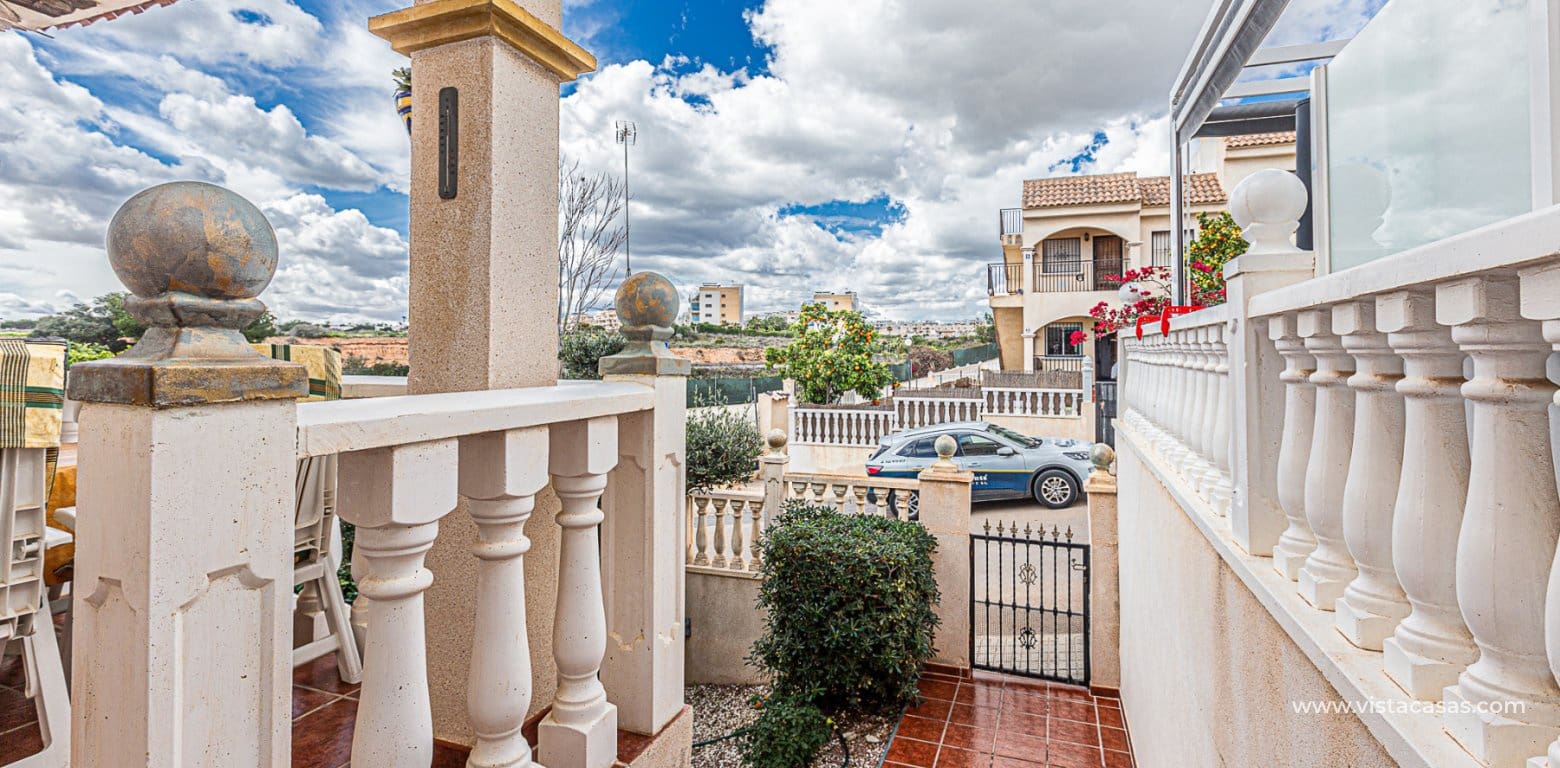 3 makuuhuone Omakotitalo myytävänä paikassa Playa Flamenca - 225 000 € (Ref: 9060740)