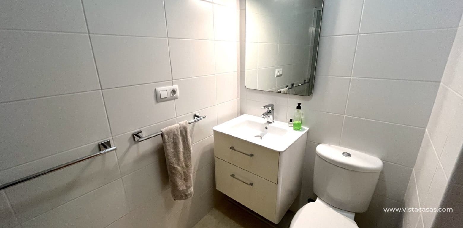 2 bedroom Apartment for sale in Algorfa - € 123,000 (Ref: 9060741)