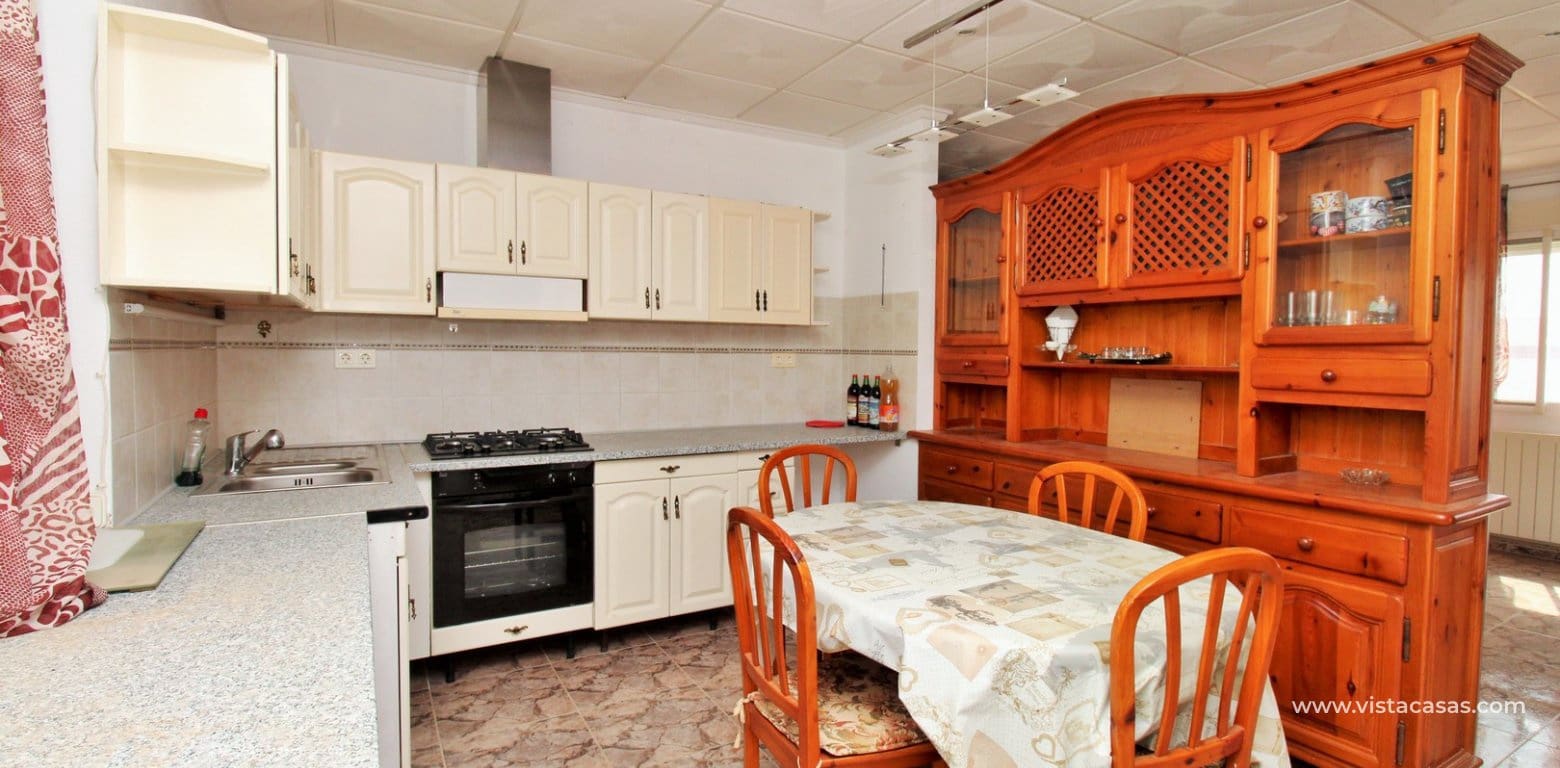 3 slaapkamer Commercieel te koop in Villamartin - € 374.900 (Ref: 9123720)