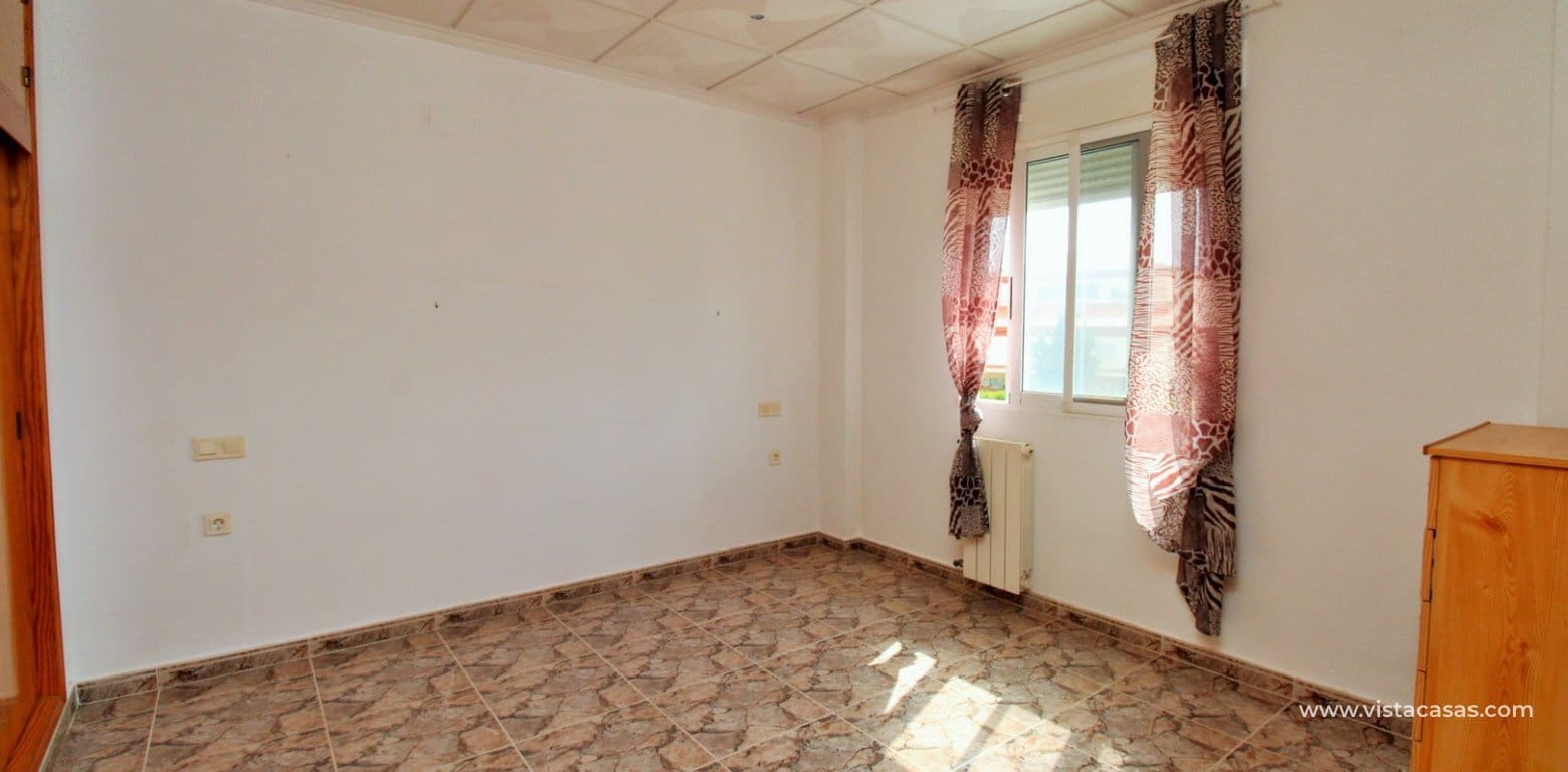 3 slaapkamer Commercieel te koop in Villamartin - € 374.900 (Ref: 9123720)