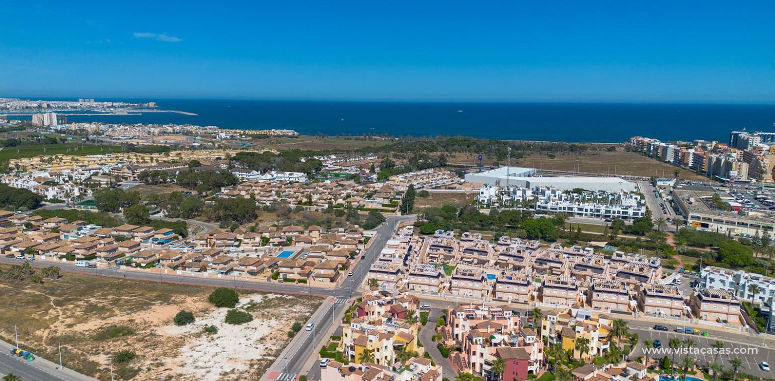 2 bedroom Apartment for sale in Punta Prima - € 227,000 (Ref: 9125720)