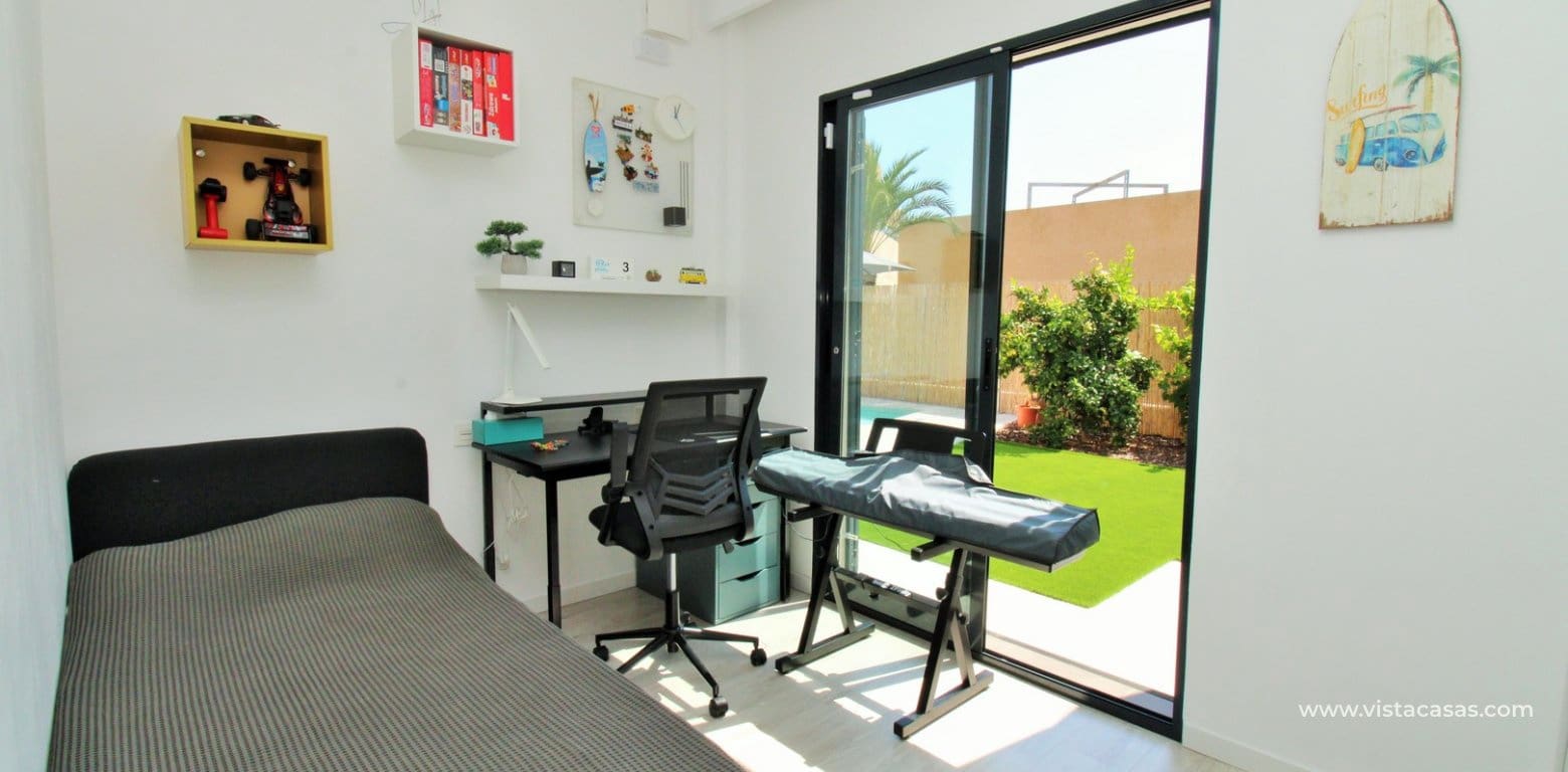 3 camera da letto Villa in vendita in La Zenia con piscina - 499.000 € (Rif: 9130643)