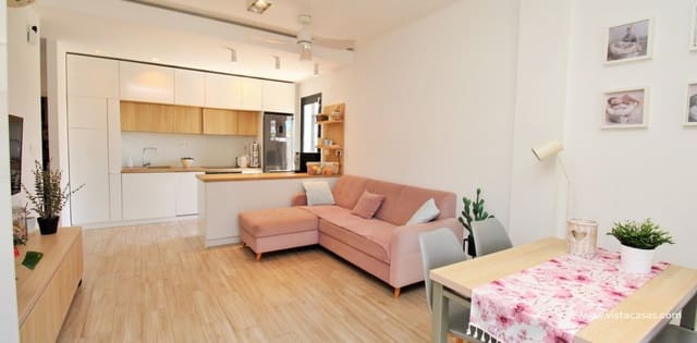 3 soverom Villa til salgs i La Zenia, Orihuela med svømmebasseng - € 499 000 (Ref: 9130643)