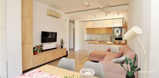 3 soverom Villa til salgs i La Zenia, Orihuela med svømmebasseng - € 499 000 (Ref: 9130643)