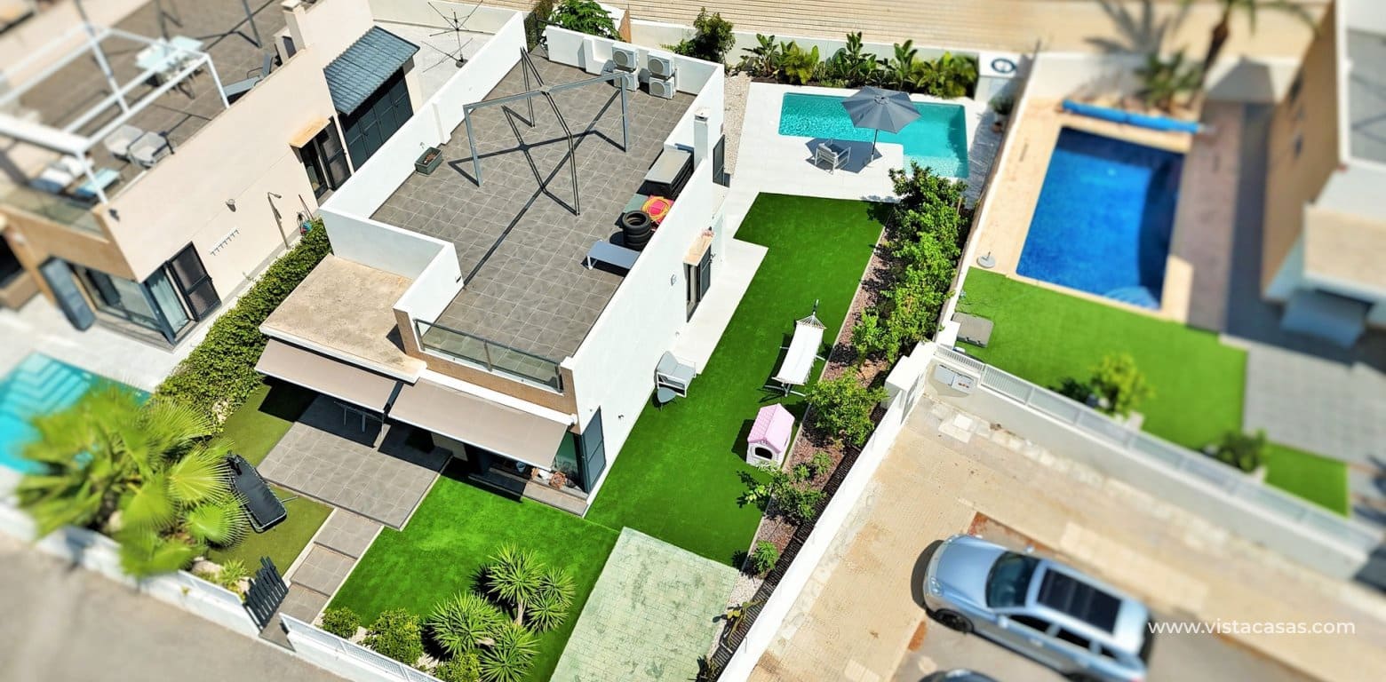 3 camera da letto Villa in vendita in La Zenia con piscina - 499.000 € (Rif: 9130643)