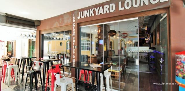 Komercyjne na sprzedaż w Villamartin, Orihuela z basenem - 299 000 € (Ref: 9131712)