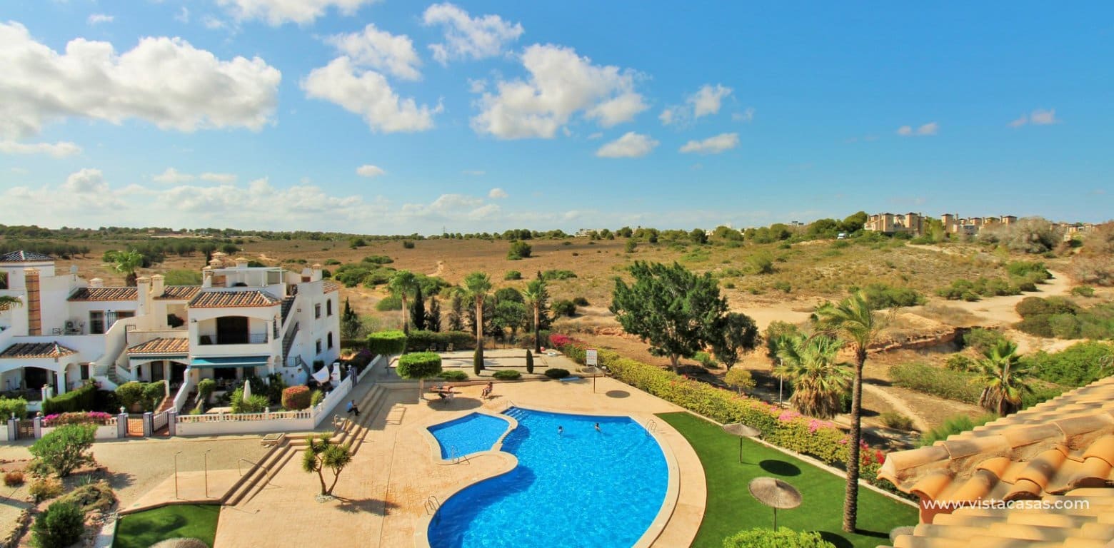 2 soveværelse Lejlighed til salg i Villamartin med swimmingpool - € 179.999 (Ref: 9137498)