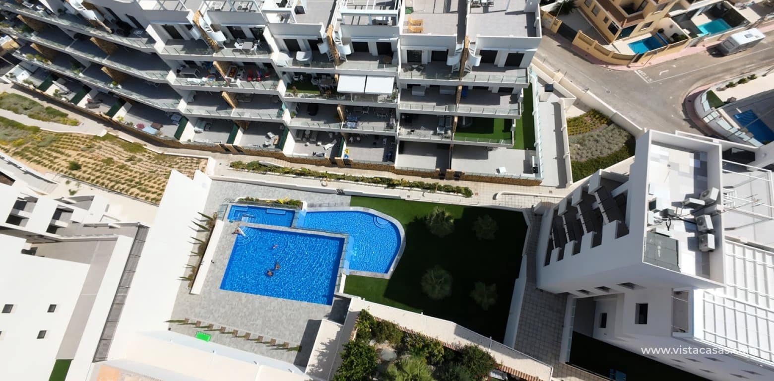 2 soveværelse Lejlighed til salg i Villamartin - € 399.500 (Ref: 9166378)