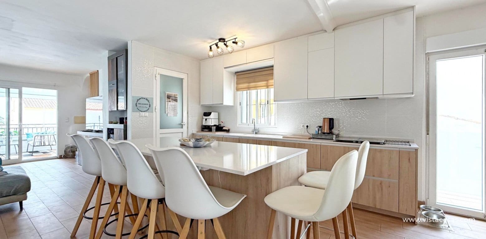 2 sovrum Villa till salu i Villamartin - 449 900 € (Ref: 9188841)