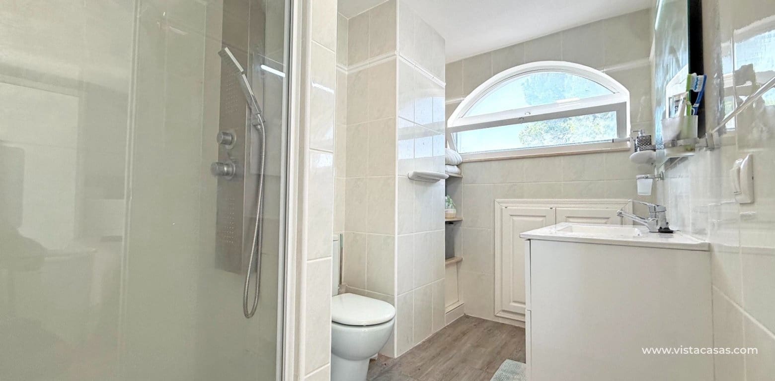 2 sovrum Villa till salu i Villamartin - 449 900 € (Ref: 9188841)