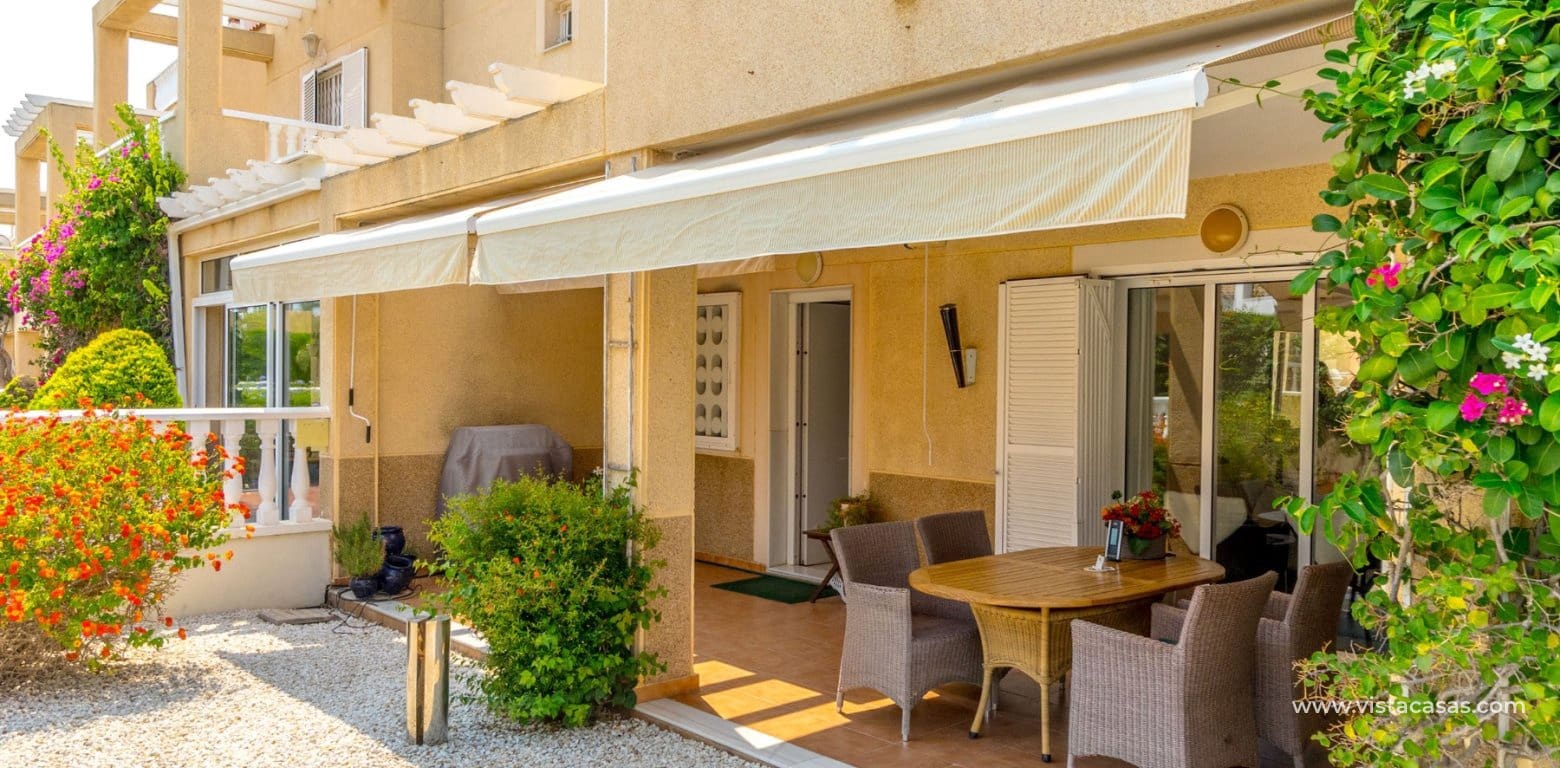 3 makuuhuone Omakotitalo myytävänä paikassa Playa Flamenca - 339 000 € (Ref: 9199646)