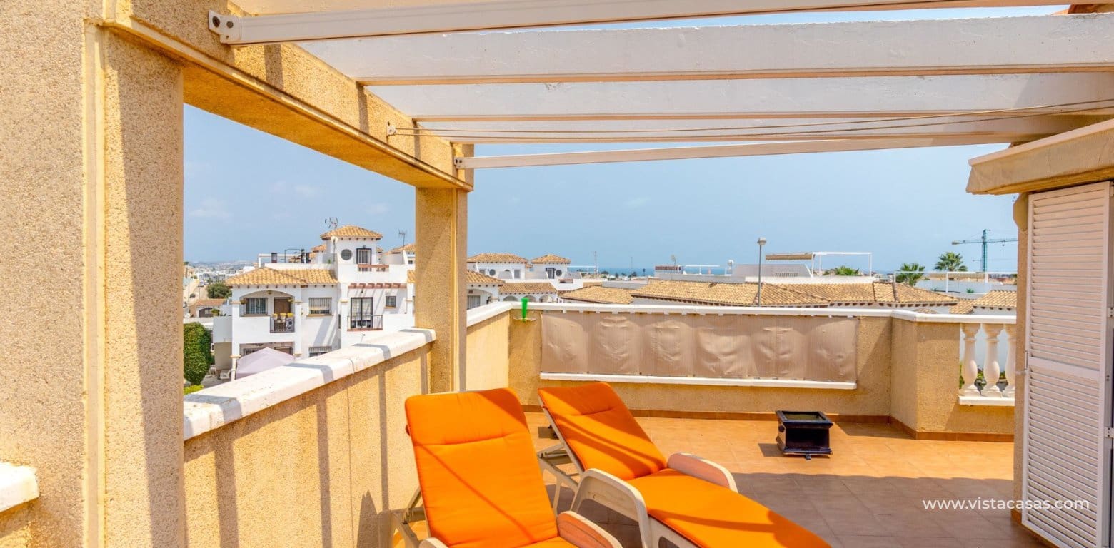 3 makuuhuone Omakotitalo myytävänä paikassa Playa Flamenca - 339 000 € (Ref: 9199646)