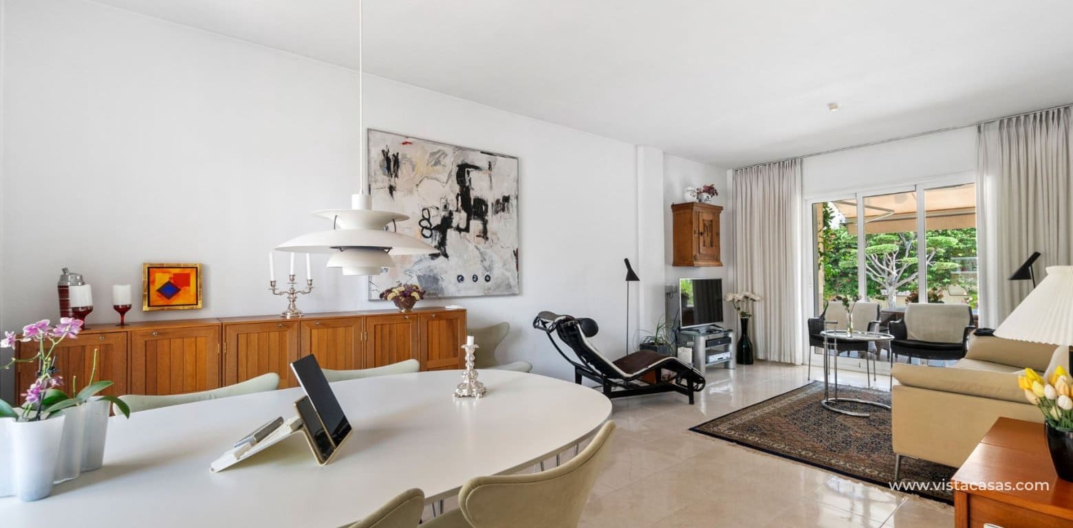 3 makuuhuone Omakotitalo myytävänä paikassa Playa Flamenca - 339 000 € (Ref: 9199646)