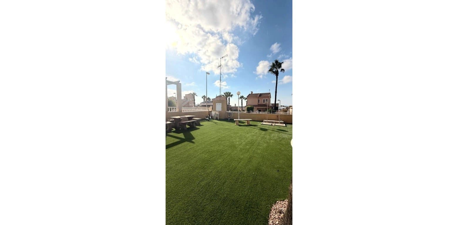 3 bedroom Villa for sale in Los Altos - € 270,000 (Ref: 9199648)