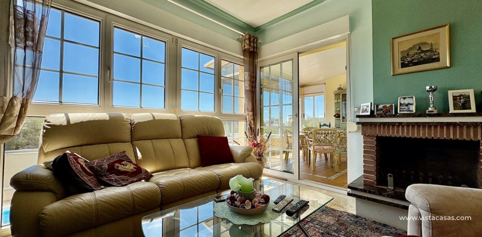 3 bedroom Villa for sale in Villamartin - € 435,000 (Ref: 9211425)