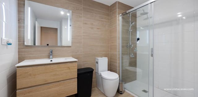 2 soveværelse Lejlighed til salg i Villamartin, Orihuela - € 285.000 (Ref: 9211555)