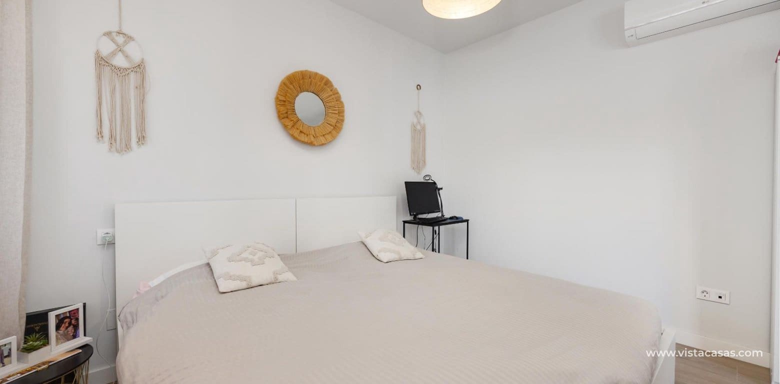 2 soveværelse Lejlighed til salg i Villamartin - € 285.000 (Ref: 9211555)