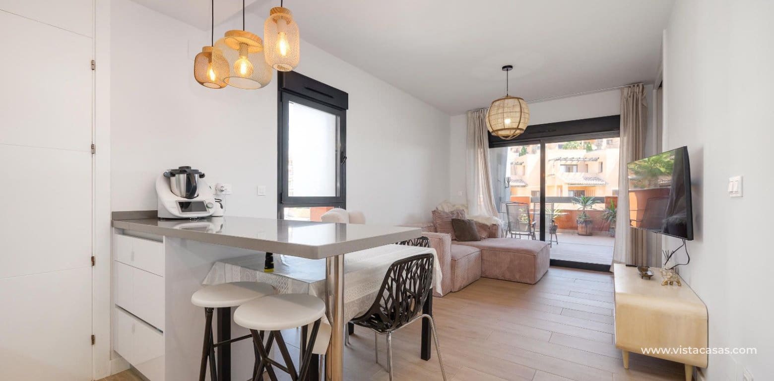 2 soveværelse Lejlighed til salg i Villamartin - € 285.000 (Ref: 9211555)