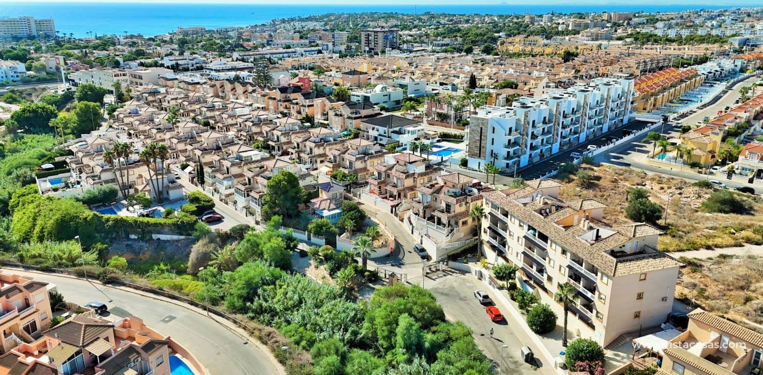 2 slaapkamer Appartement te koop in Playa Flamenca met zwembad - € 129.000 (Ref: 9219291)