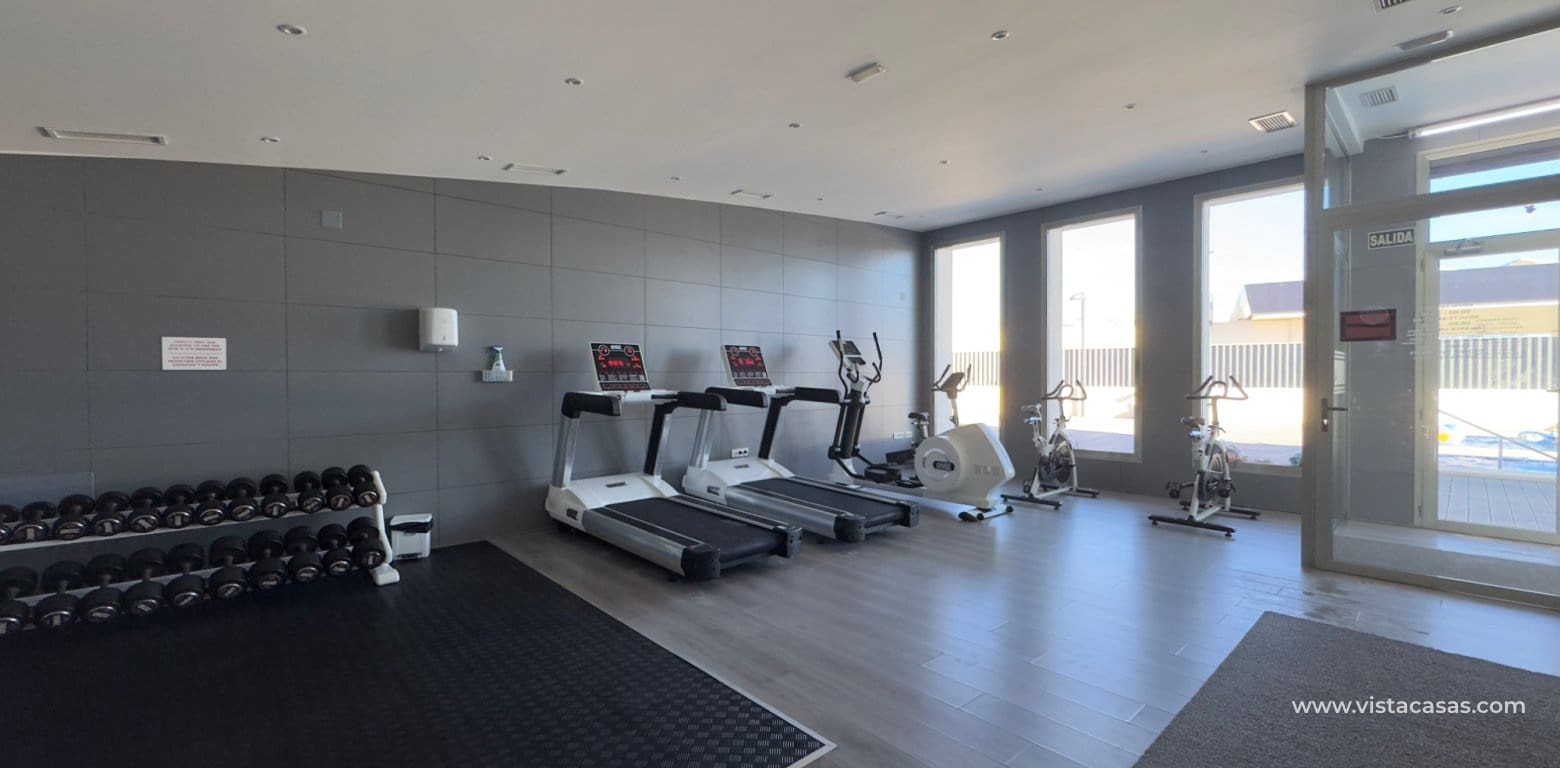 2 slaapkamer Appartement te koop in Villamartin - € 215.000 (Ref: 9227230)