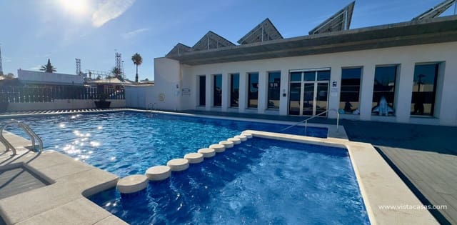 2 slaapkamer Appartement te koop in Villamartin, Orihuela - € 215.000 (Ref: 9227230)