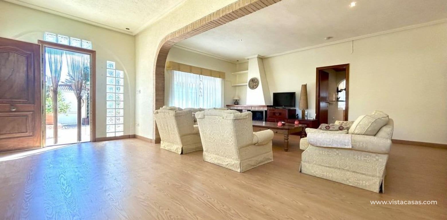 Chalet de 3 habitaciones en Cabo Roig en venta - 790.000 € (Ref: 9248958)