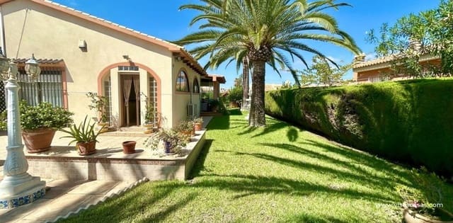 3 soverom Villa til salgs i Cabo Roig, Orihuela - € 790 000 (Ref: 9248958)