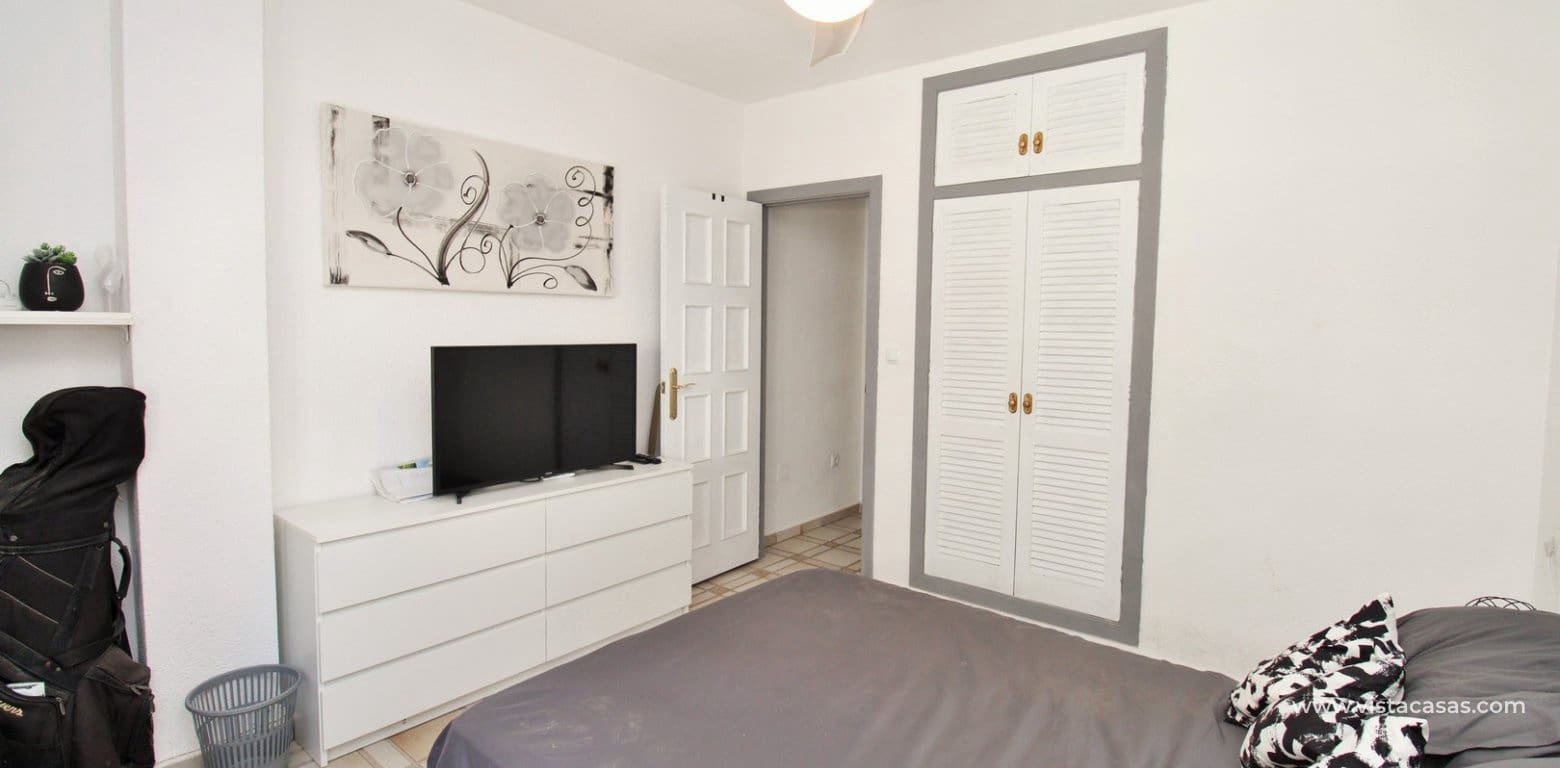 1 sovrum Lägenhet till salu i Villamartin med pool - 129 000 € (Ref: 9253927)