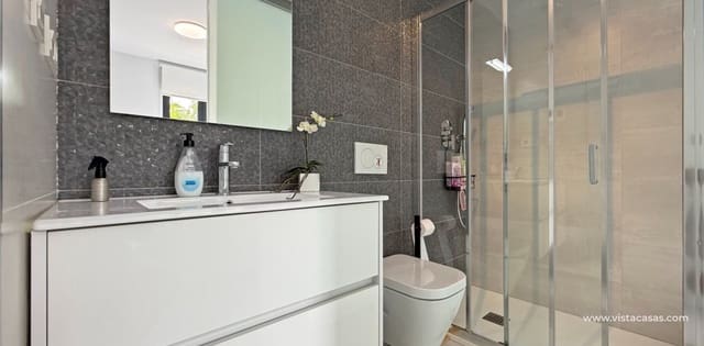 2 slaapkamer Appartement te koop in Villamartin, Orihuela - € 249.000 (Ref: 9266594)