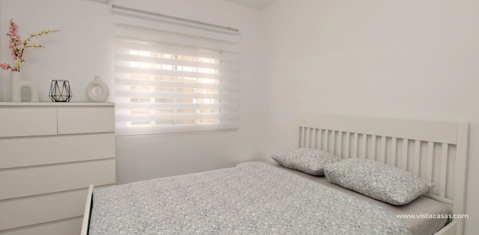 4 slaapkamer Villa te koop in Villamartin met zwembad - € 379.000 (Ref: 9275653)