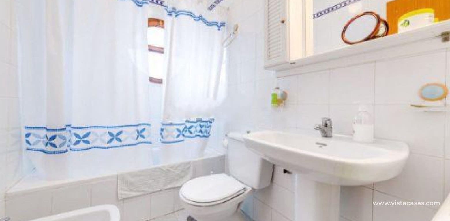 2 bedroom Apartment for sale in Torrevieja - € 119,000 (Ref: 9278157)