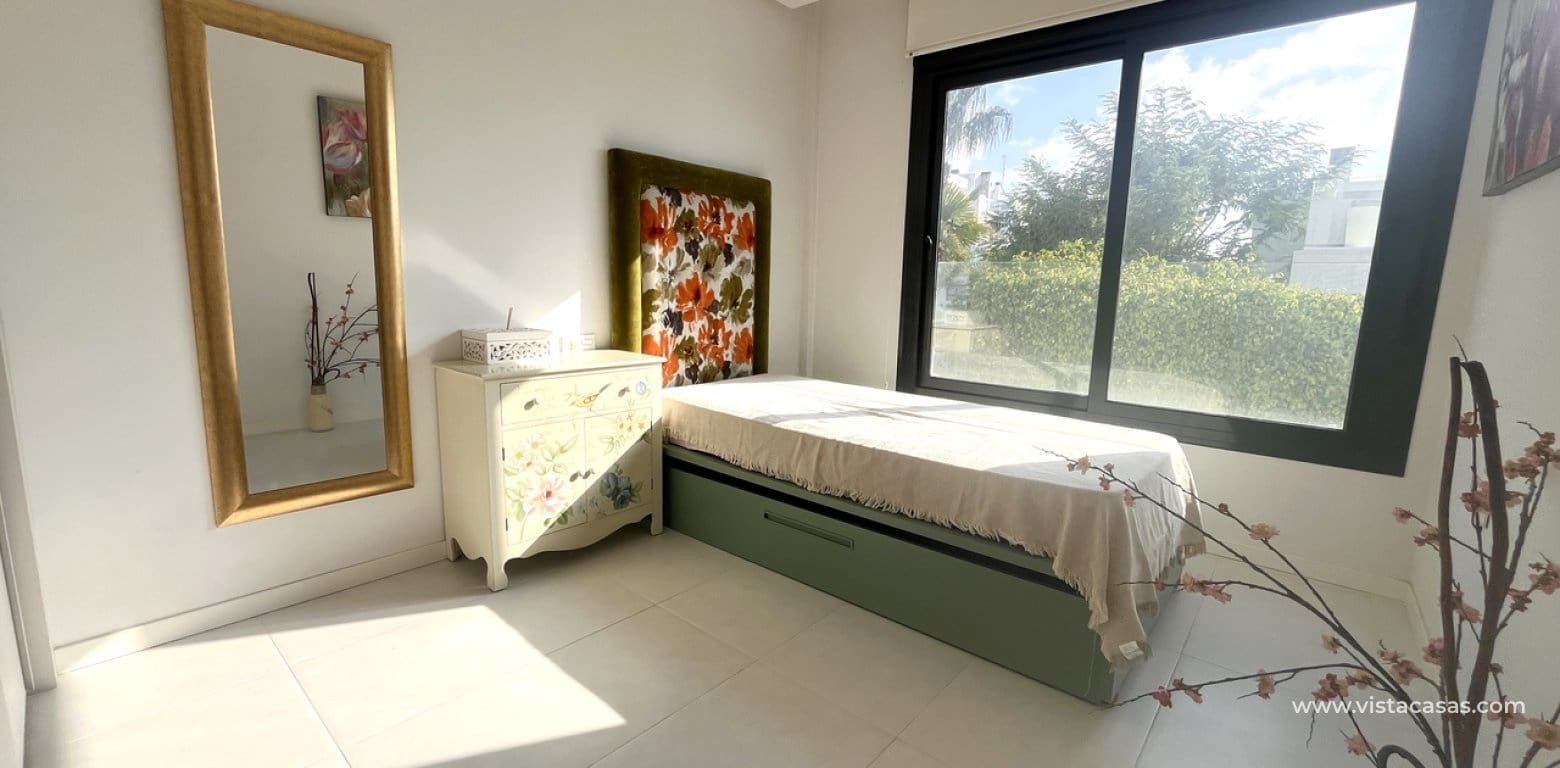 3 bedroom Villa for sale in Villamartin - € 585,000 (Ref: 9285680)