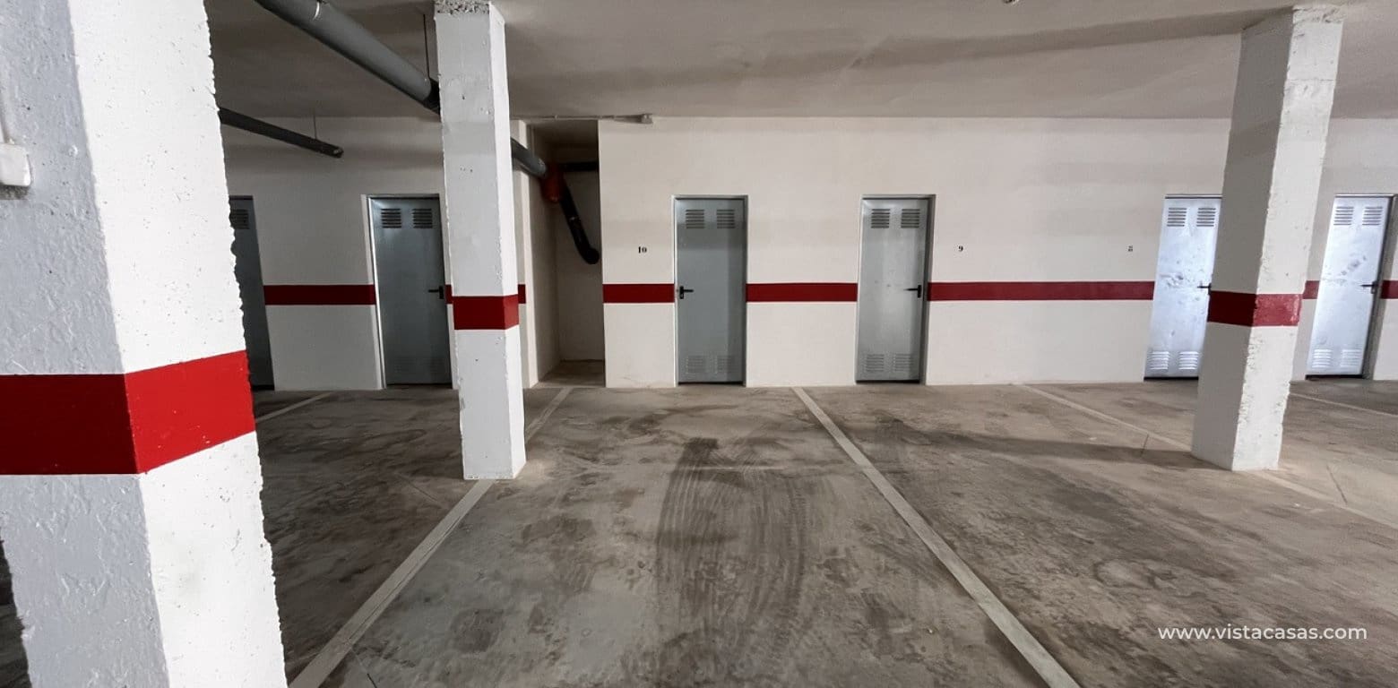 3 bedroom Villa for sale in Villamartin - € 585,000 (Ref: 9285680)