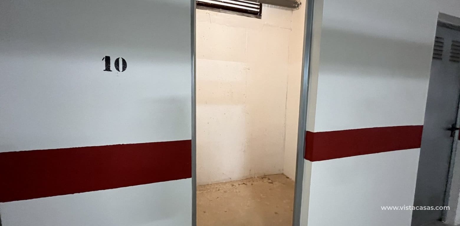 3 bedroom Villa for sale in Villamartin - € 585,000 (Ref: 9285680)