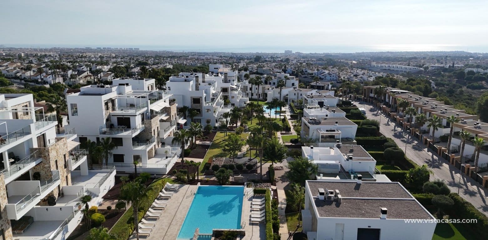 3 bedroom Villa for sale in Villamartin - € 585,000 (Ref: 9285680)