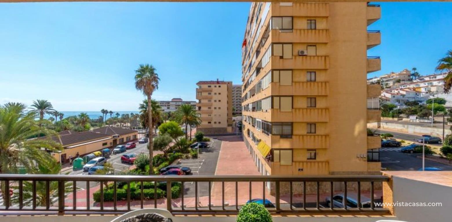 2 slaapkamer Appartement te koop in Torrevieja - € 149.000 (Ref: 9287826)