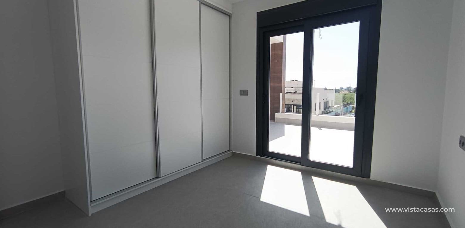 3 slaapkamer Villa te koop in Daya Nueva - € 299.000 (Ref: 9289368)