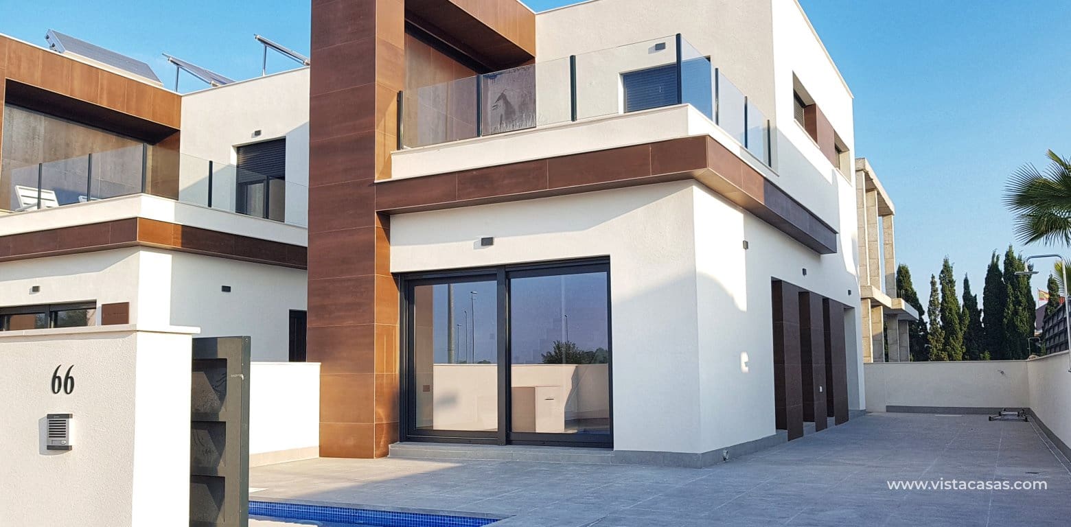 3 slaapkamer Villa te koop in Daya Nueva - € 299.000 (Ref: 9289368)