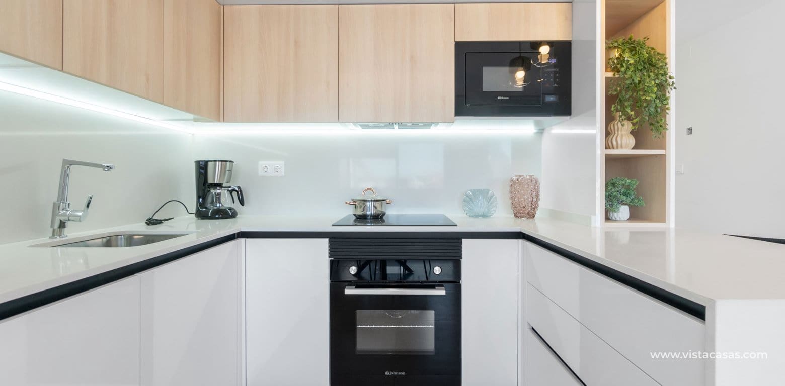 2 Zimmer Apartment zu verkaufen in Torrevieja - 299.900 € (Ref: 9293977)