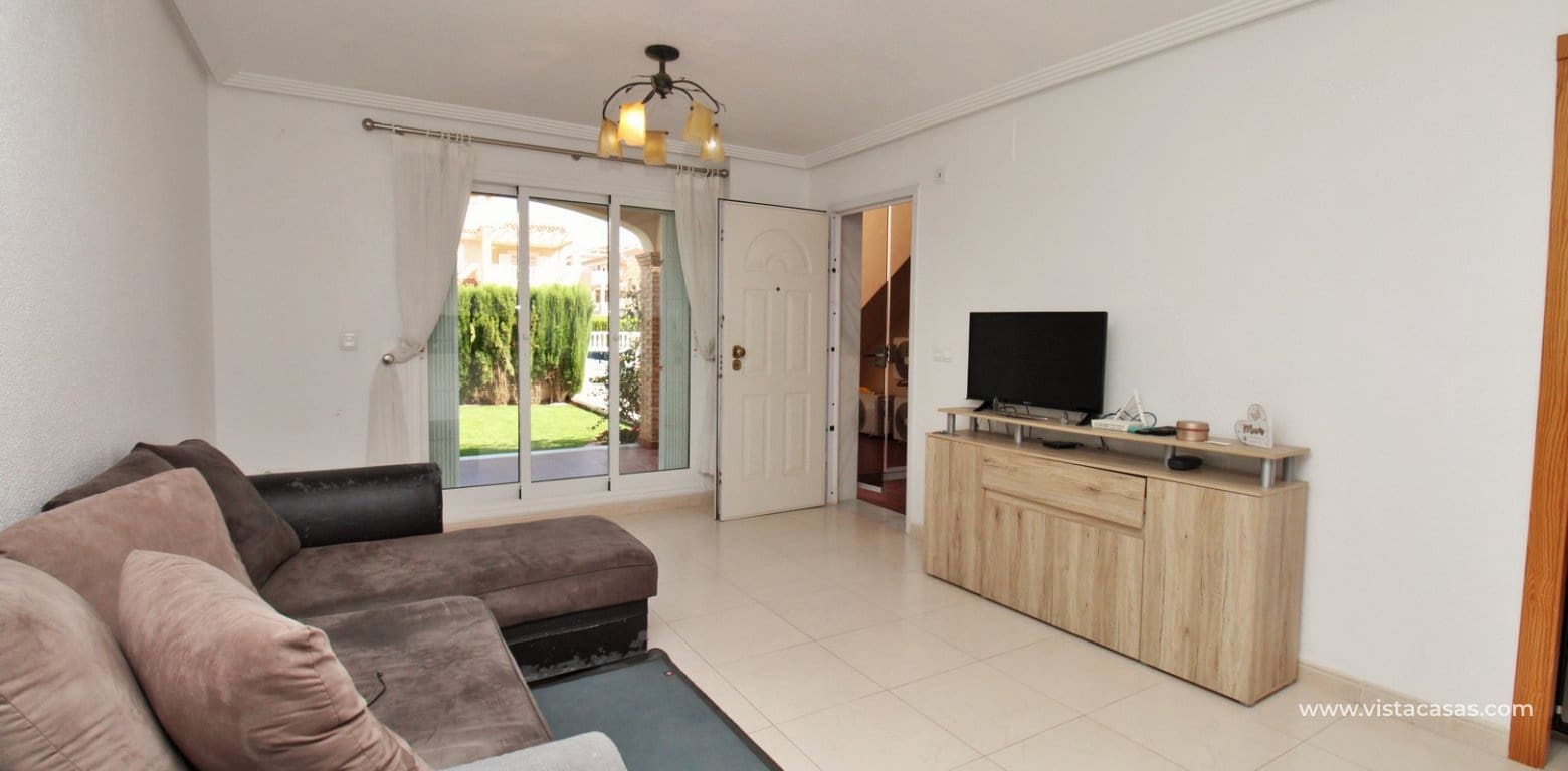 2 Zimmer Apartment zu verkaufen in Playa Flamenca mit Pool - 215.000 € (Ref: 9301981)