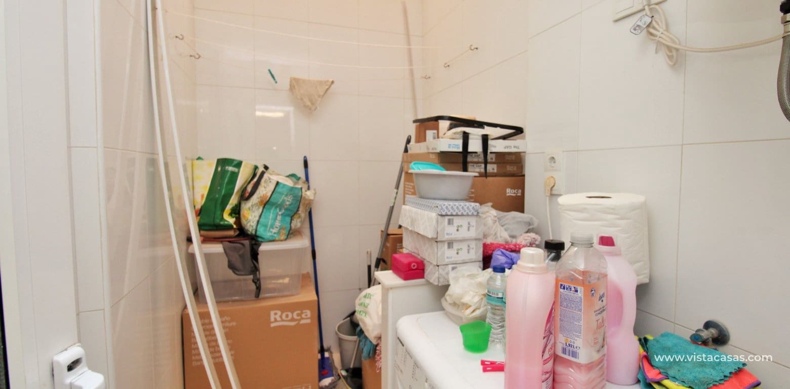 2 Zimmer Apartment zu verkaufen in Playa Flamenca mit Pool - 215.000 € (Ref: 9301981)