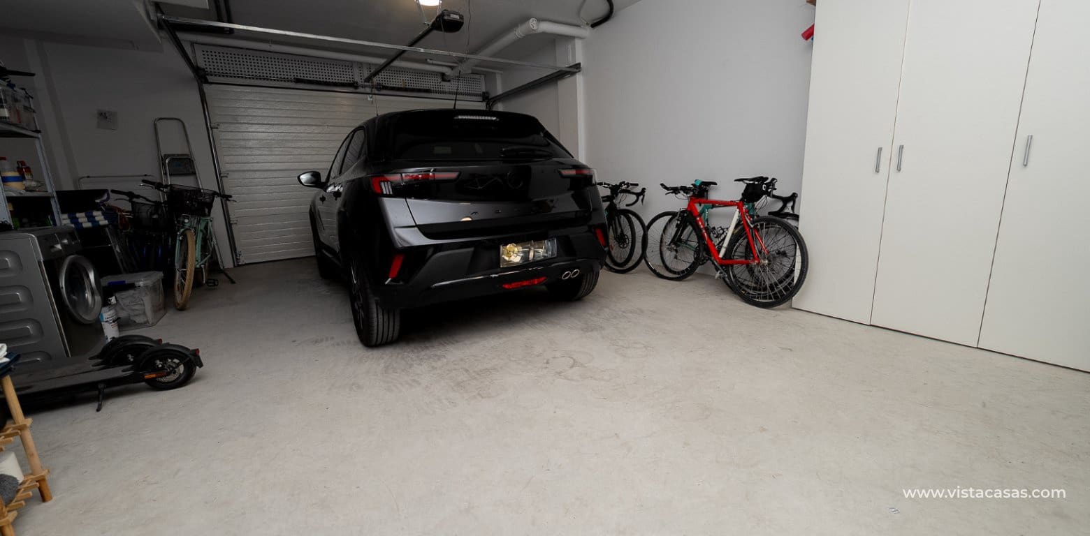 3 chambre Maison de Ville à vendre à Villamartin - 395 000 € (Ref: 9308555)