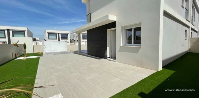 Chalet de 3 habitaciones en Gran Alacant, Santa Pola en venta con piscina - 425.000 € (Ref: 9309191)