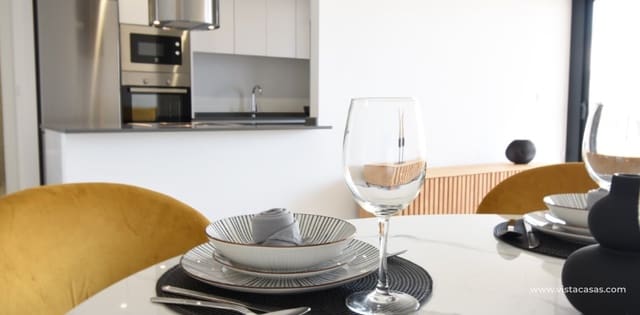 Apartamento de 2 habitaciones en San Miguel de Salinas en venta - 245.000 € (Ref: 9322807)