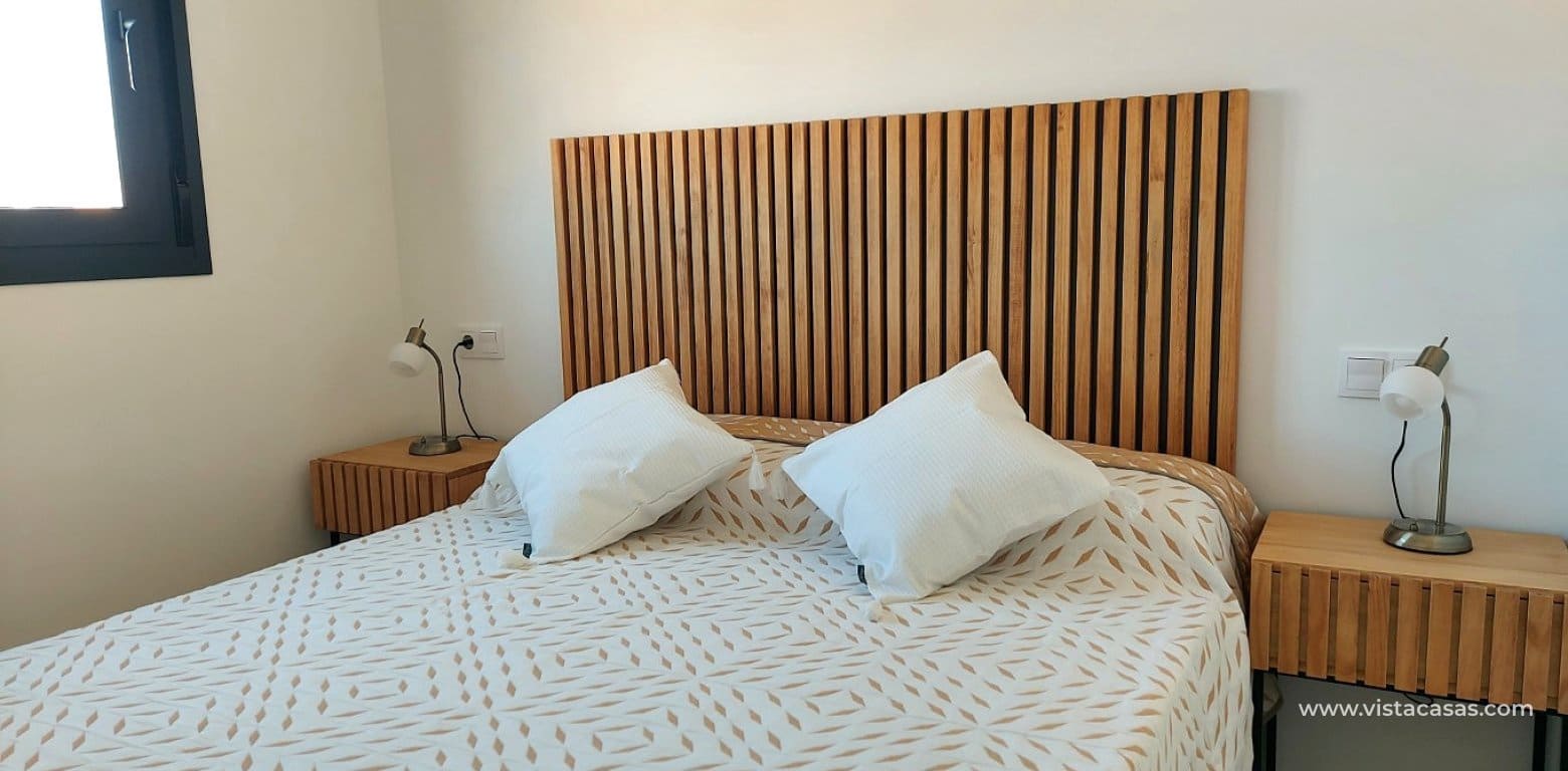 Apartamento de 2 habitaciones en San Miguel de Salinas en venta - 245.000 € (Ref: 9322807)