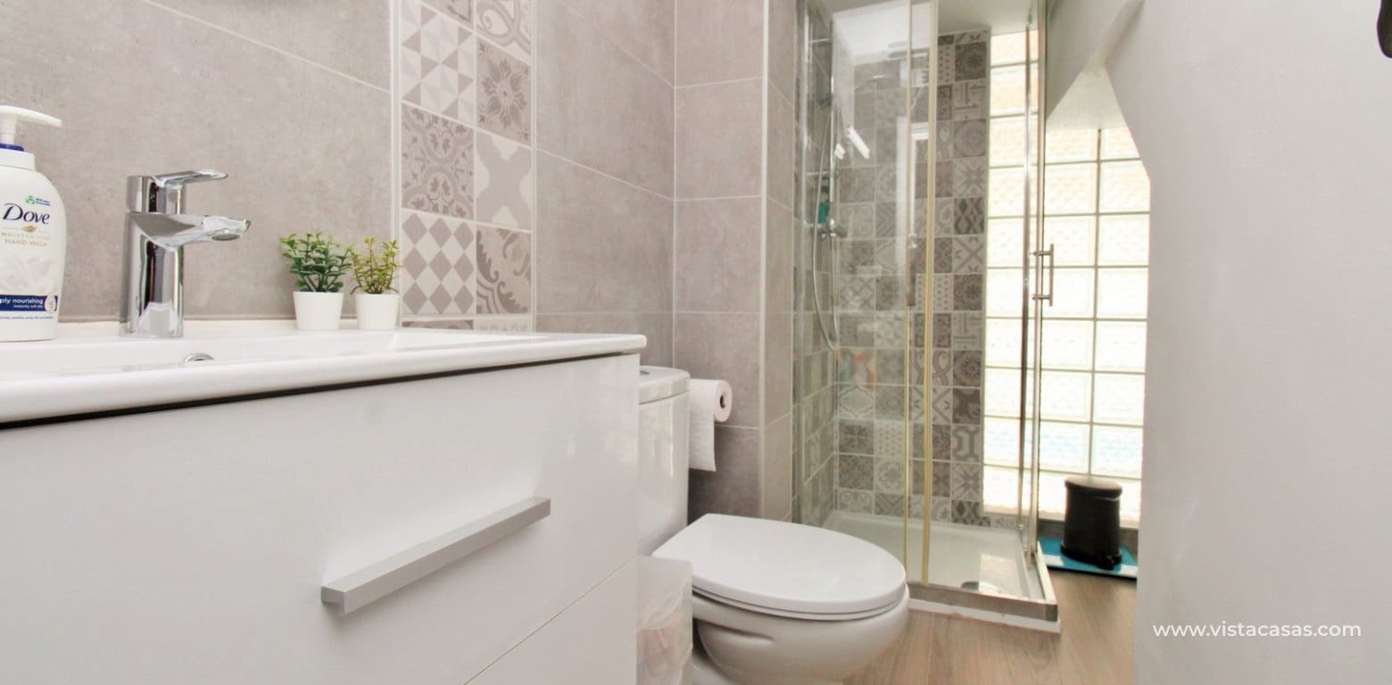 2 chambre Maison de Ville à vendre à Villamartin avec piscine - 330 000 € (Ref: 9329569)